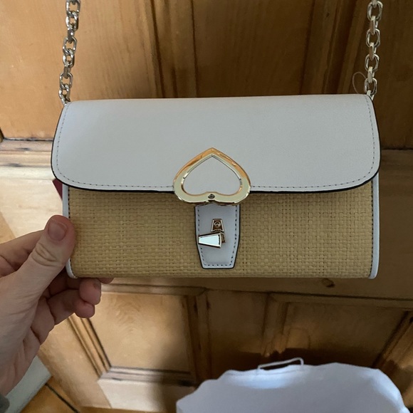 Kate Spade Chain Wallet - Picture 4 of 7